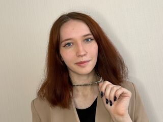 live sexcam LynneCall