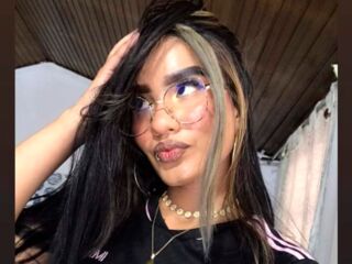 beautiful webcamgirl MadissonVerdez