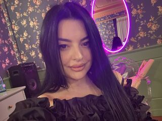 topless webcam girl MarilynJohanson