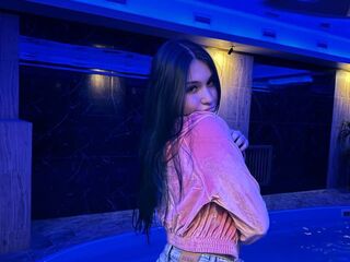 topless camgirl MaureenCoppedge