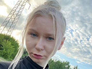 hot naked cam girl MelbaKines