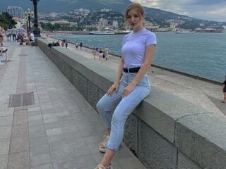 hot webcamslut MiCrayford