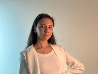 naughty webcamgirl MonetPregler