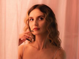 nude webcam girl MoonSeraphine