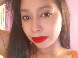 naked girl with webcam masturbating with dildo MorenaAudrey