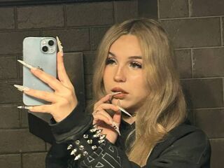 fingering cam slut NanciCamberos