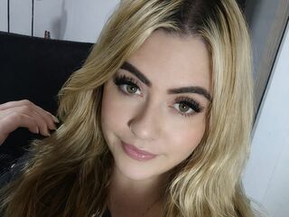topless girl NatalieBrooks