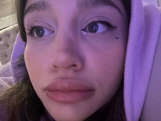 naked cam chatroom NatalieLynn