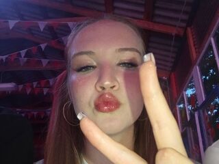 cam hooker NelleCauthorne