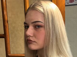 cam girl cam chat NicolynMoore