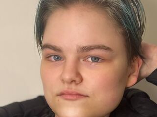 naked cam girl masturbating NilaPerine