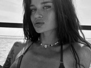 masturbating webcam girl OliviaMazu