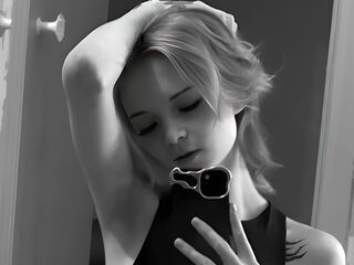 striptease cam PaulinaCundiff