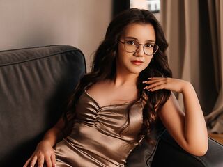 nude webcam girl PaulineHeaven