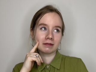 girl nude PiaBlumstein