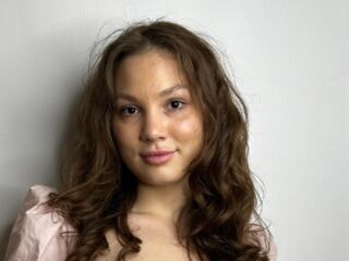 beautiful cam girl RegenaCrichlow