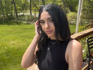 naked camgirl masturbating with dildo RemeliaPaige