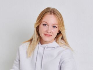 live teaser webcam RhonaBrechtel