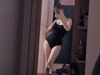 hot striptease cam RinaAlmons