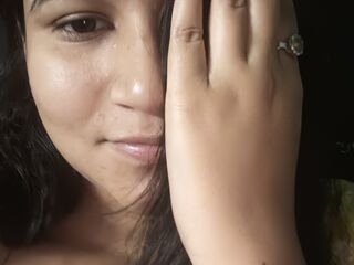 kinky webcam model RinnyDubey