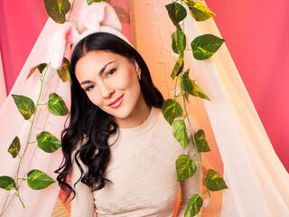 naked camgirl fingering pussy SammiLarson