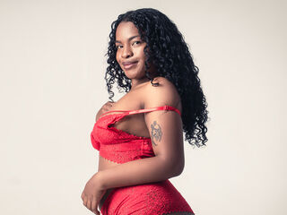 hot cam girl masturbating with vibrator SashaFerrer