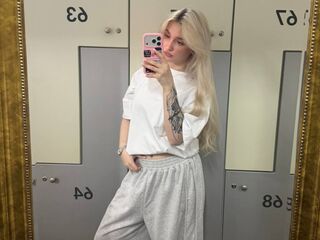 live porn cam ScarlettAndreula