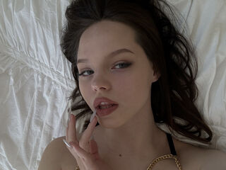 cam girl masturbating with dildo SelenaNoelle