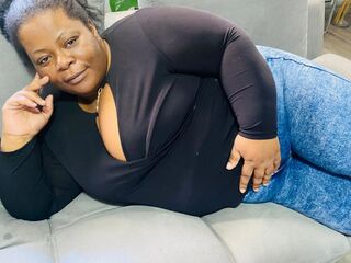 camgirl live sex photo ShantalBrownn