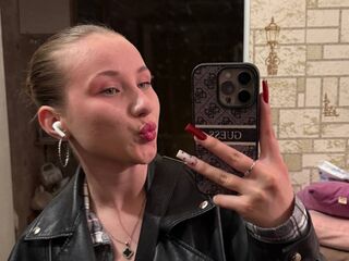 shaved pussy cam ShawnGoick