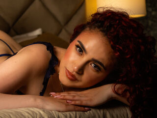 camgirl showing tits SiilvanaSantos