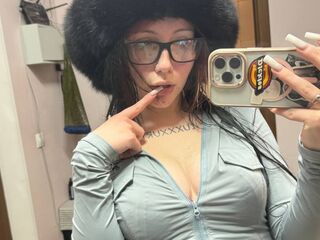 nude camgirl picture SonicaLuxe