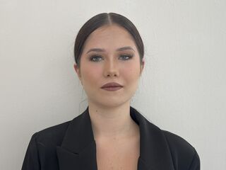 chat live webcam SophiaHilla