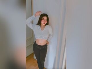 girl showing pussy SophieRainn