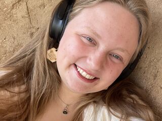 webcamgirl chat room StephanieSmyth