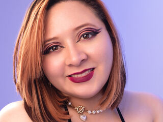 camgirl chat room TaylorCooper