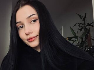 camgirl showing pussy TeneshaLaton