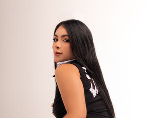 naughty camgirl photo ThaliiaDuran