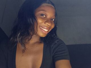 cam babe TinaReuben