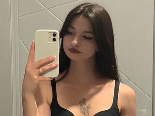 nude webcamgirl pic TishaAddams