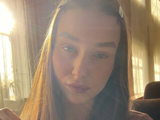 shower live cam TristaCarmody