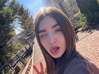chatslut ValarieZohn