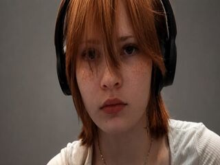 camgirl fingering pussy ValeriChagolla