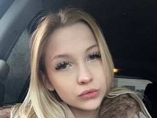 bedroom live cam VeronicaBarks