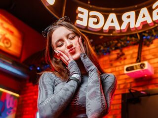 camgirl live porn XeniaUsher