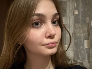 chatroom webcam pic YiBisher