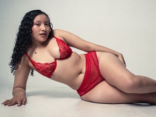 camgirl showing tits ZhoeCarter