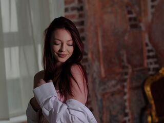 naked girl with webcam fingering pussy barbieKessie