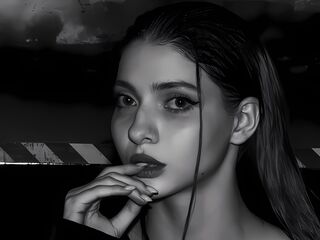 topless cam girl sophienovakova