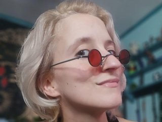 MissQuinCam